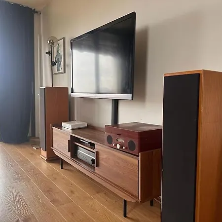 Bel Charmant, Cenon. Апартаменты *